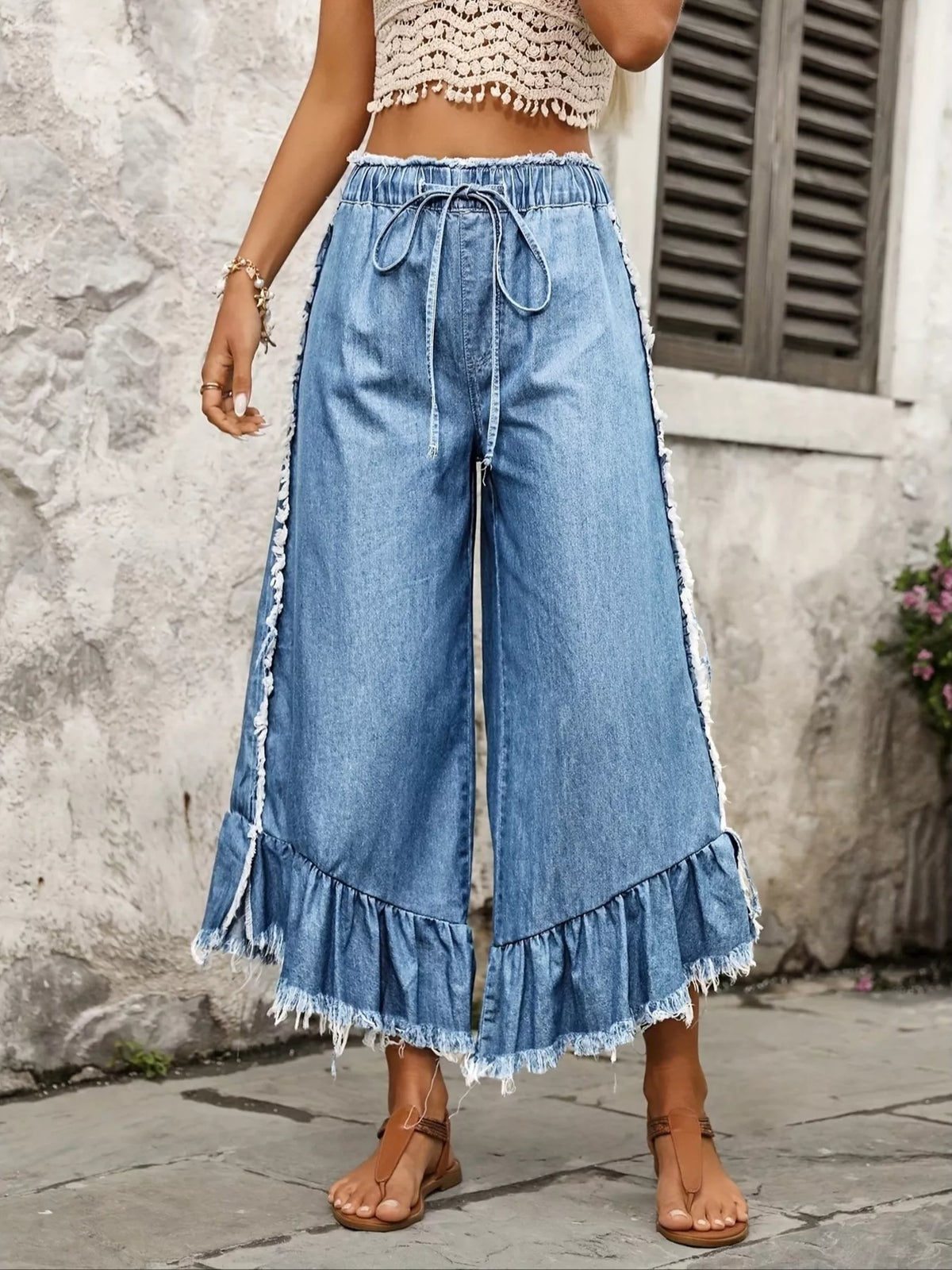 Blue drawstring wide-leg jeans with ruffle hem, image 3