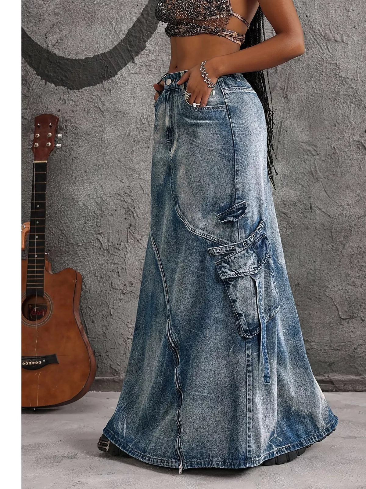 High-waisted blue denim maxi skirt with zipper slit, image 4