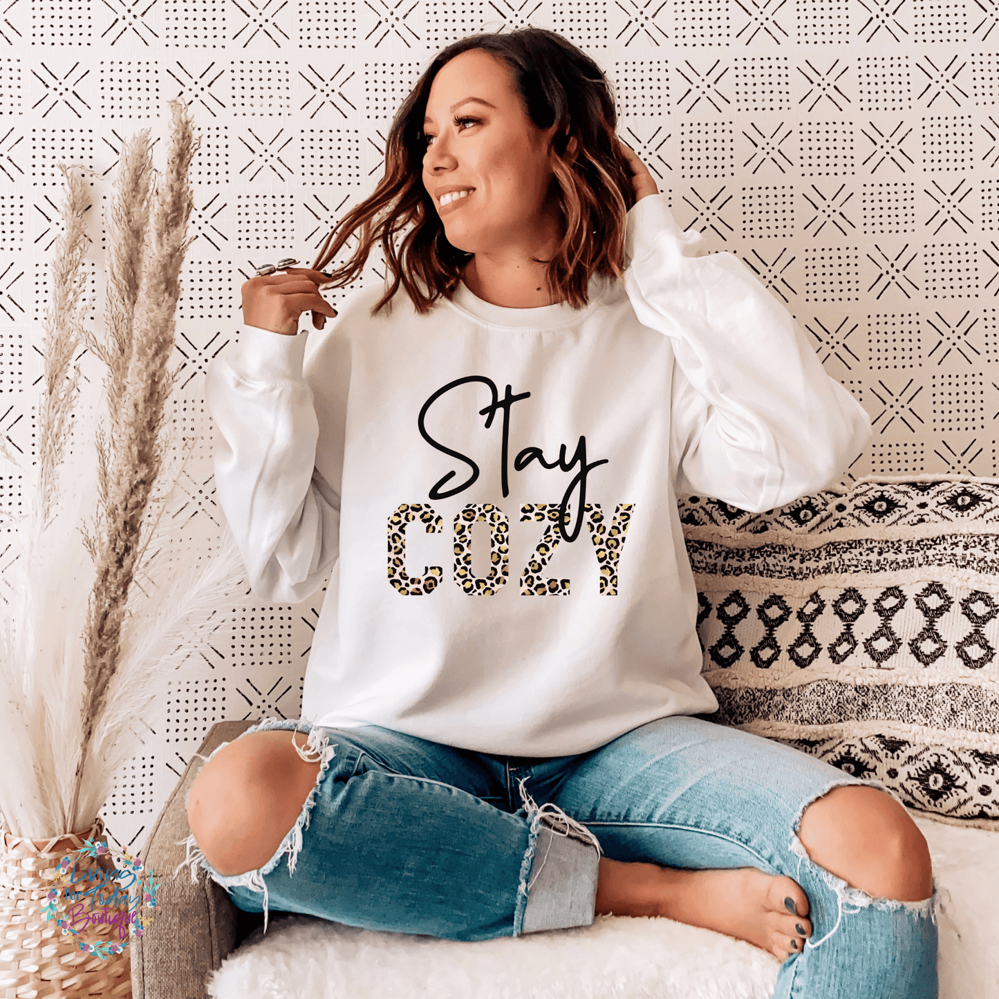 Stay Cozy Leopard Sweatshirt
